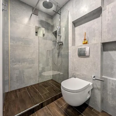 Stysia Superior By Bookinghost Apartman *