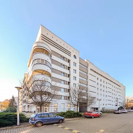 Stysia Superior By Bookinghost